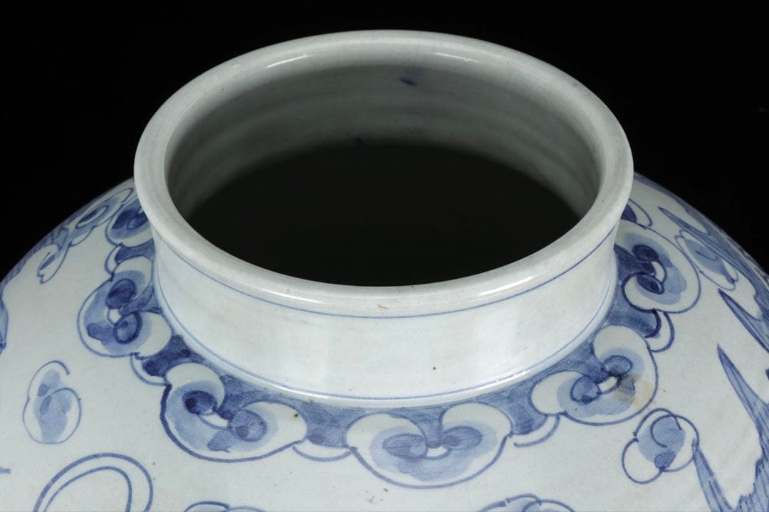 朝鮮美術 李朝 白磁 青花 染付 雲龍図 丸壺 32cm 大壺 古美術 骨董品