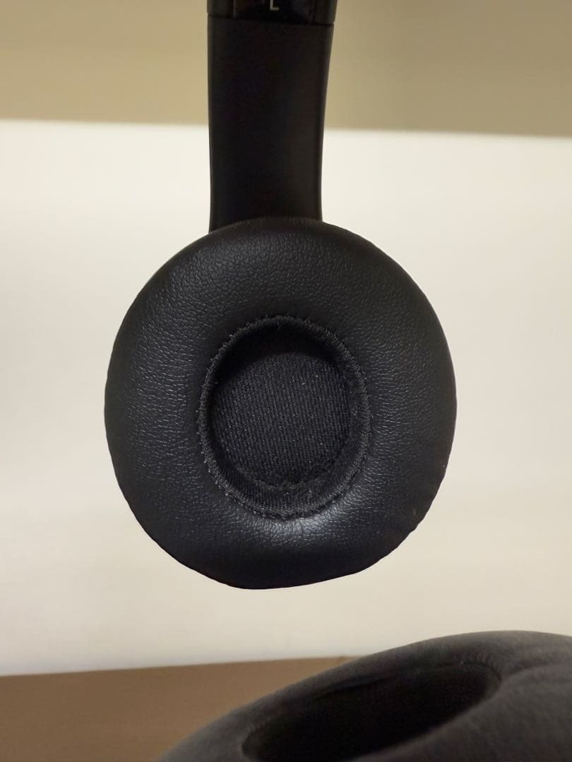 【最終値下げ】BEATS Solo3 WIRELESS ヘッドホン　黒