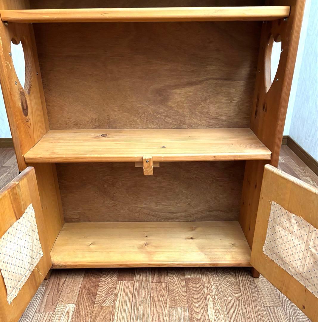 カントリー　家具　キャビネット　棚　ハート　ハンドメイド