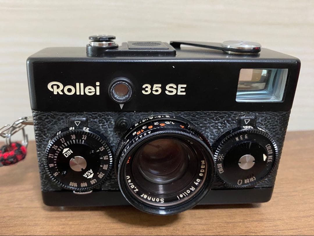 Rollei 35 SE コンパクトフィルムカメラ