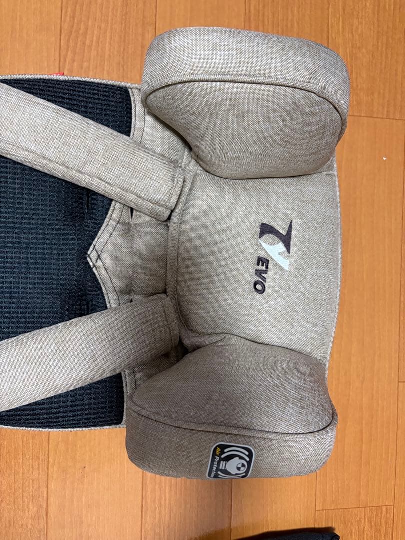 【美品】日本育児 トラベルベスト Evo サンドベージュ 収納袋付　①