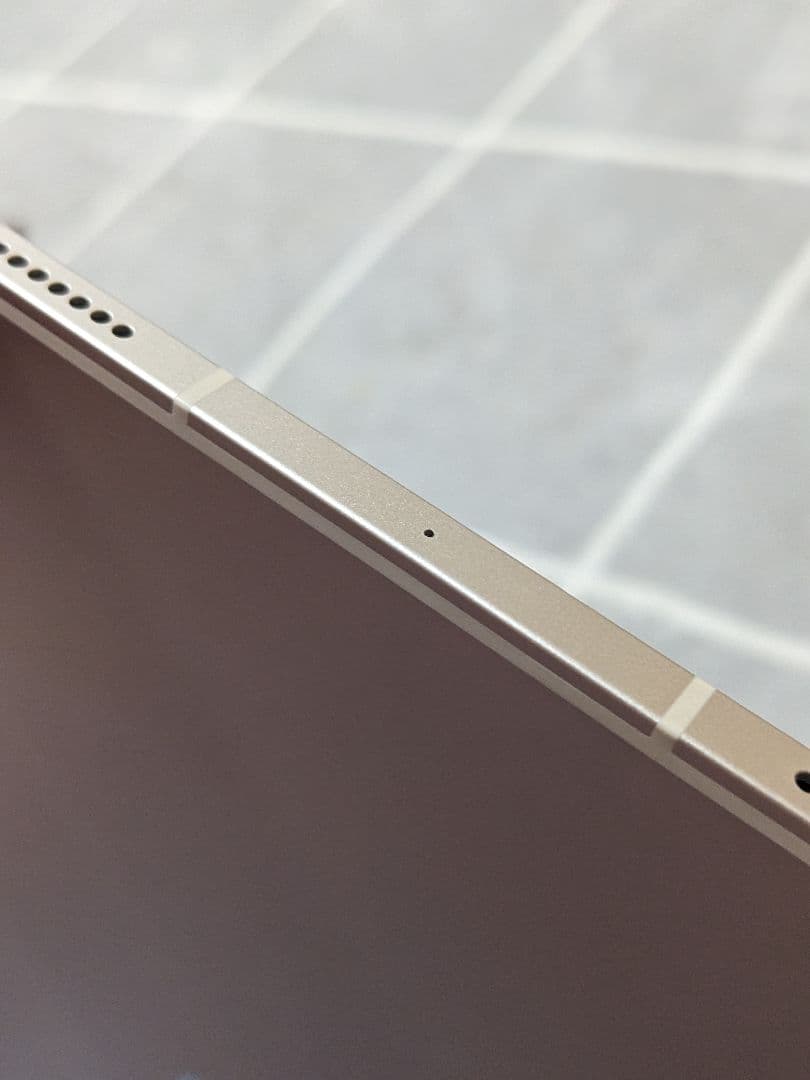 n*e様 Apple iPad Air 第5世代 256GB WiFi+セルラー