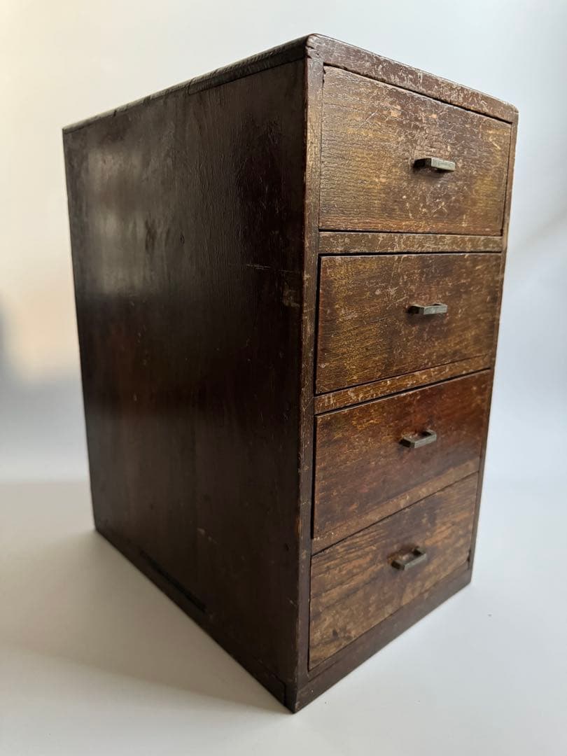 レトロな家具　引き出し　木製棚　古道具