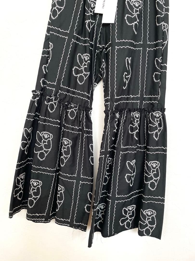 セール⚫︎UNIONINI⚫︎ テディベア刺繍のパンツ 10/12Y