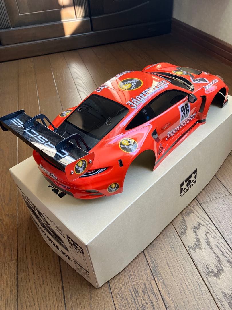 タミヤPorsche 911 GT3 R Jägermeister 風ボディ