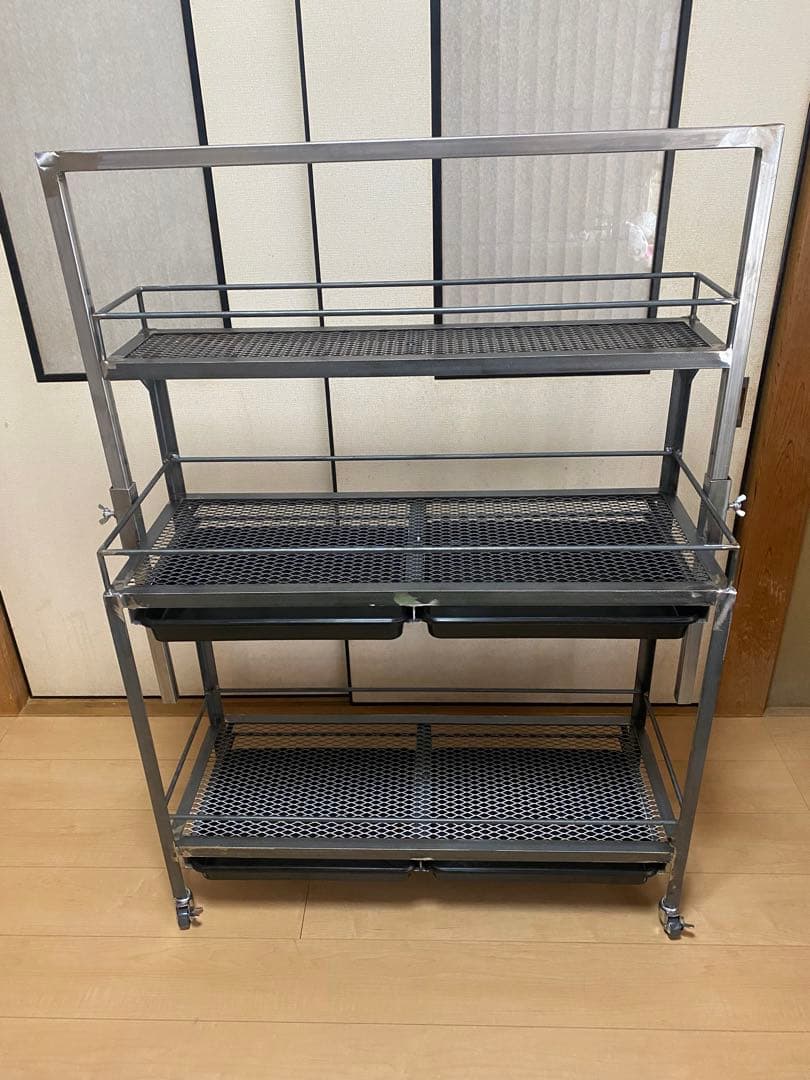 アイアンシェルフ　アイアンラック　スチールラック　多肉植物　アガベ