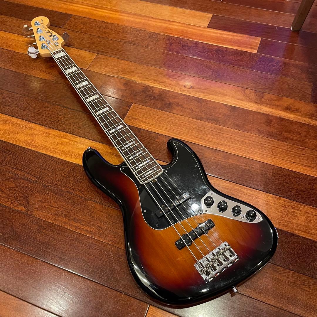 ベース Fender USA American Deluxe Jazz Bass V