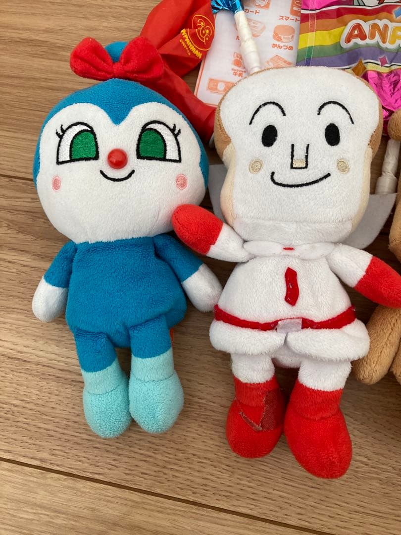 アンパンマン　おもちゃまとめ売り　レジスター　ボンゴ　ふうせんやさん　ぬいぐるみ