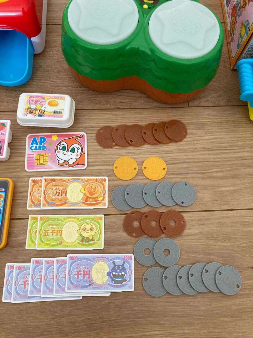 アンパンマン　おもちゃまとめ売り　レジスター　ボンゴ　ふうせんやさん　ぬいぐるみ