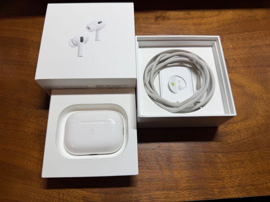 AirPods pro2 本体 ホワイト 充電ケース付き
