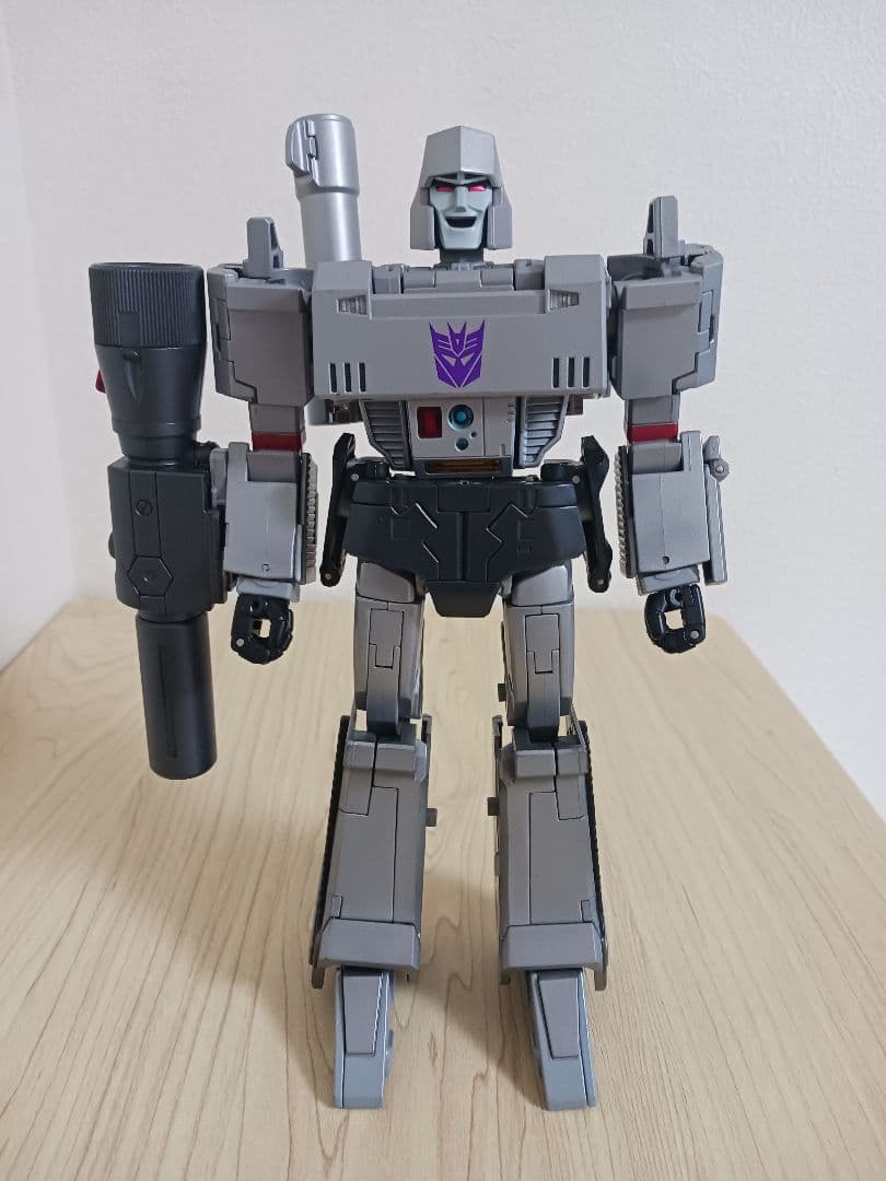 トランスフォーマー thf-03 mp-36 メガトロン似