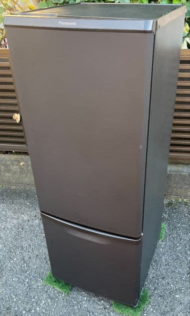 パナソニック冷凍冷蔵庫168Lマットデザイン　自動霜取り機能付き　2022年製