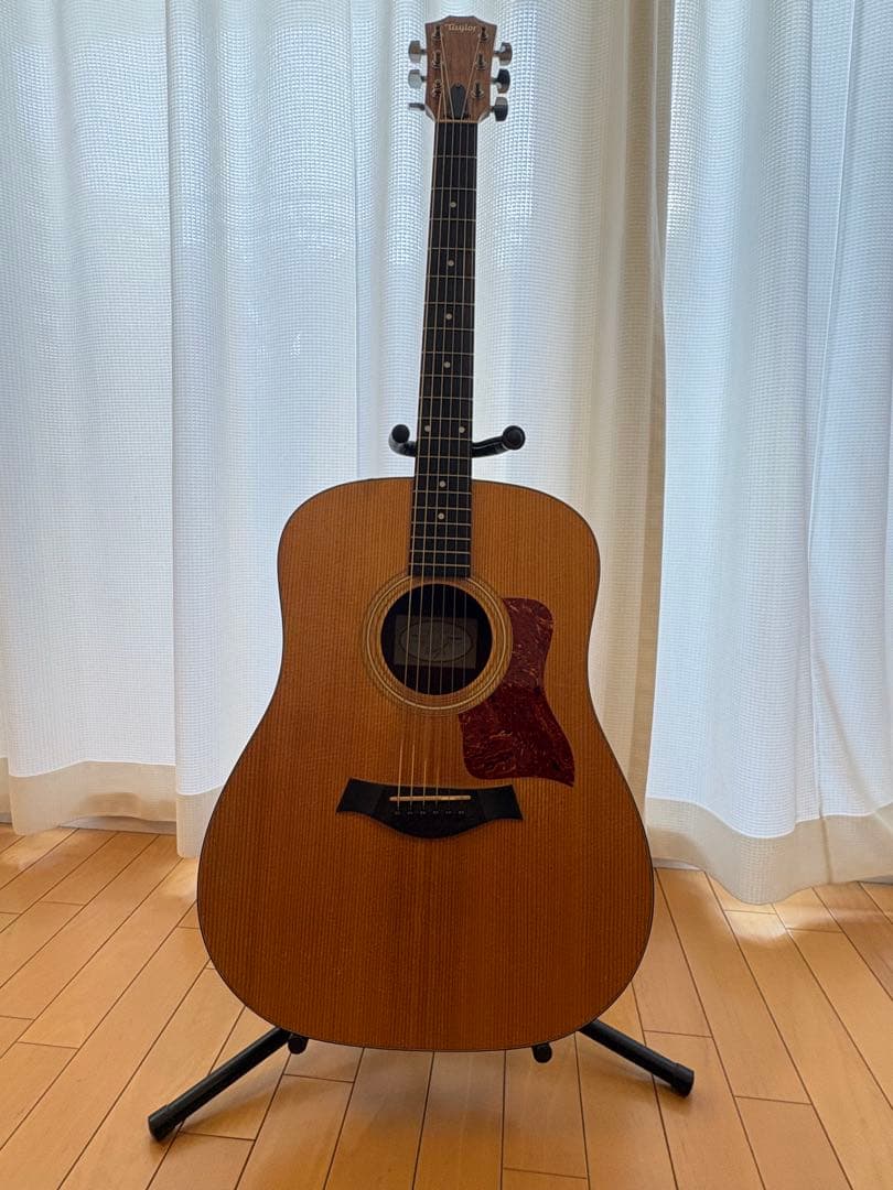 Taylor アコースティックギター 110eギターケース付き