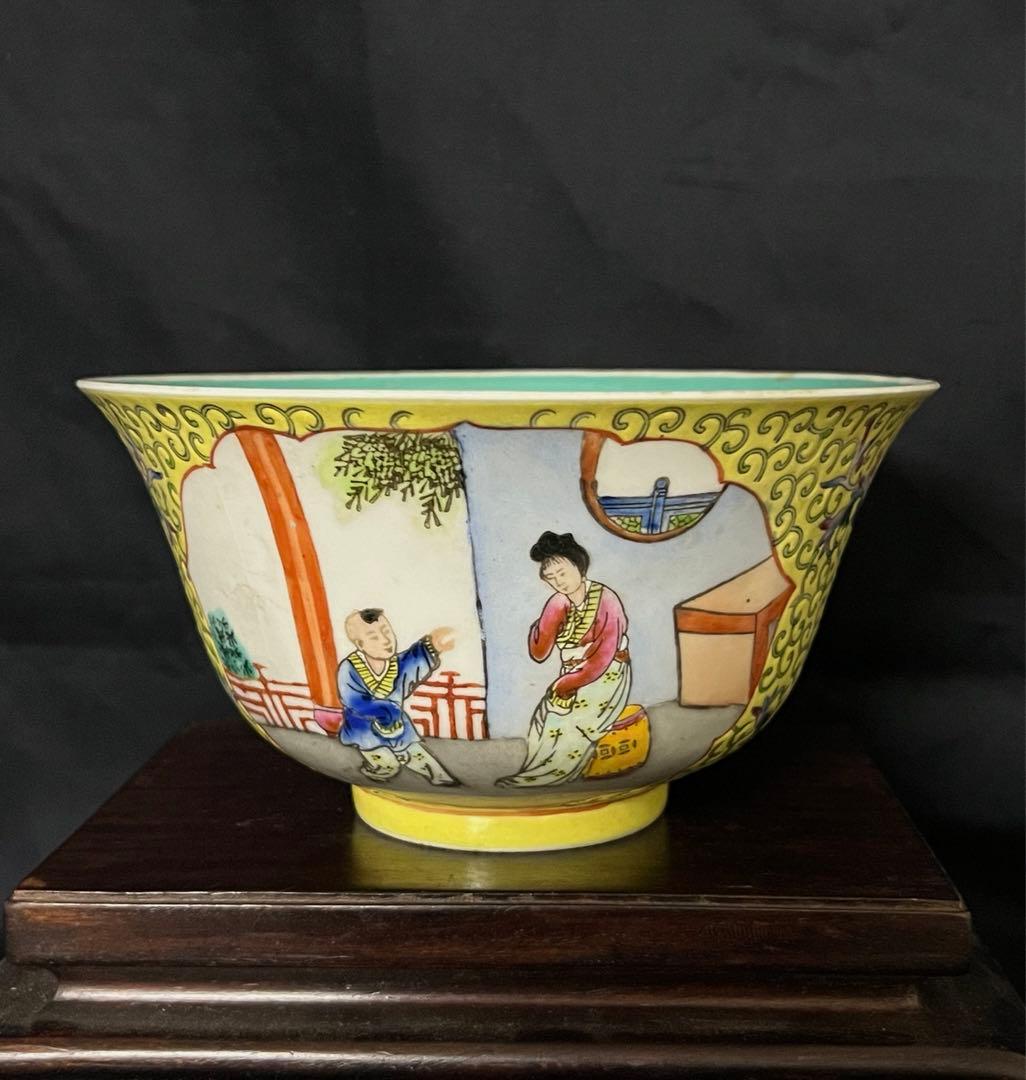 中国古美術　色鉢　五彩花卉文茶碗【乾龍年製】在銘　XG:2-22