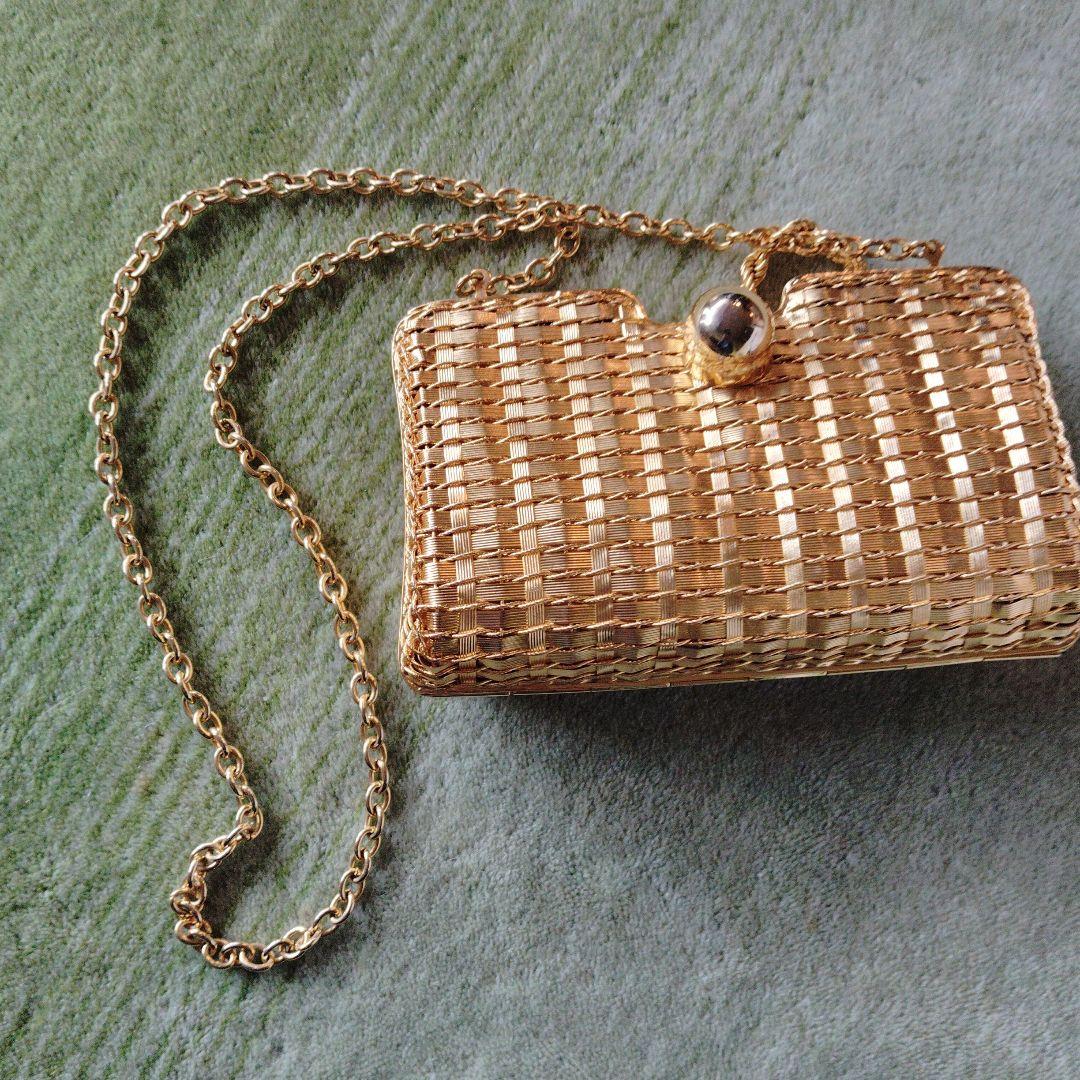 roodクラッチバッグ