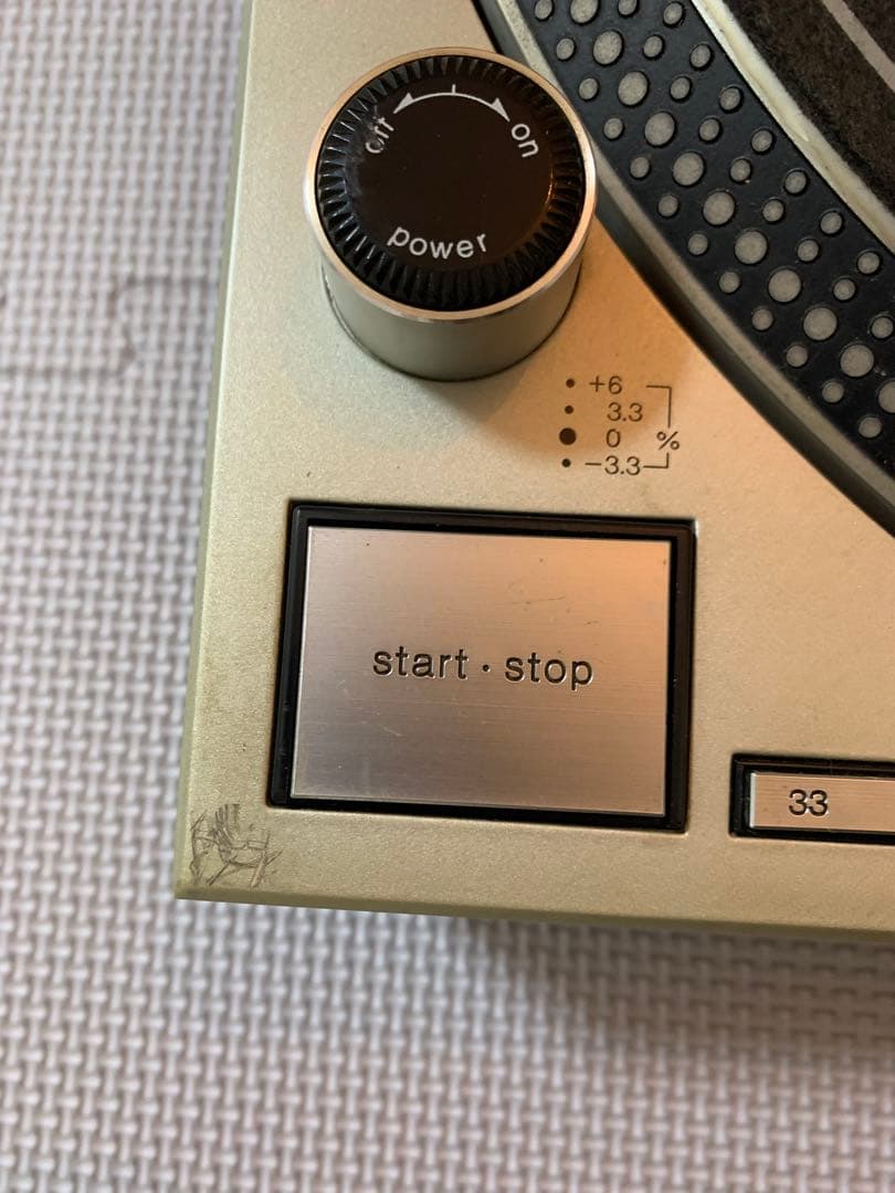 Technics SL-1200 MK3Dターンテーブル