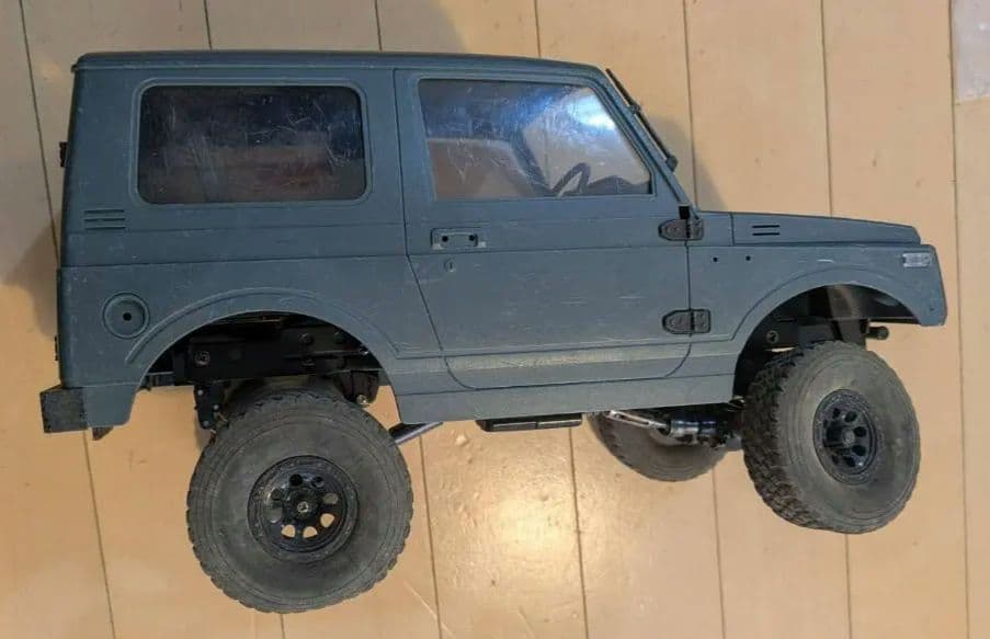 や*ん様 ジャンク　WPLジャパン　ジムニー C74 2台セット 新品ボディ付