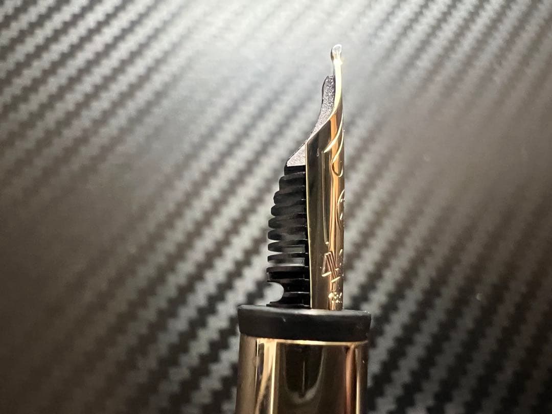 モンブラン ミューズエディション プリンセス グレース・デ・モナコ F 万年筆