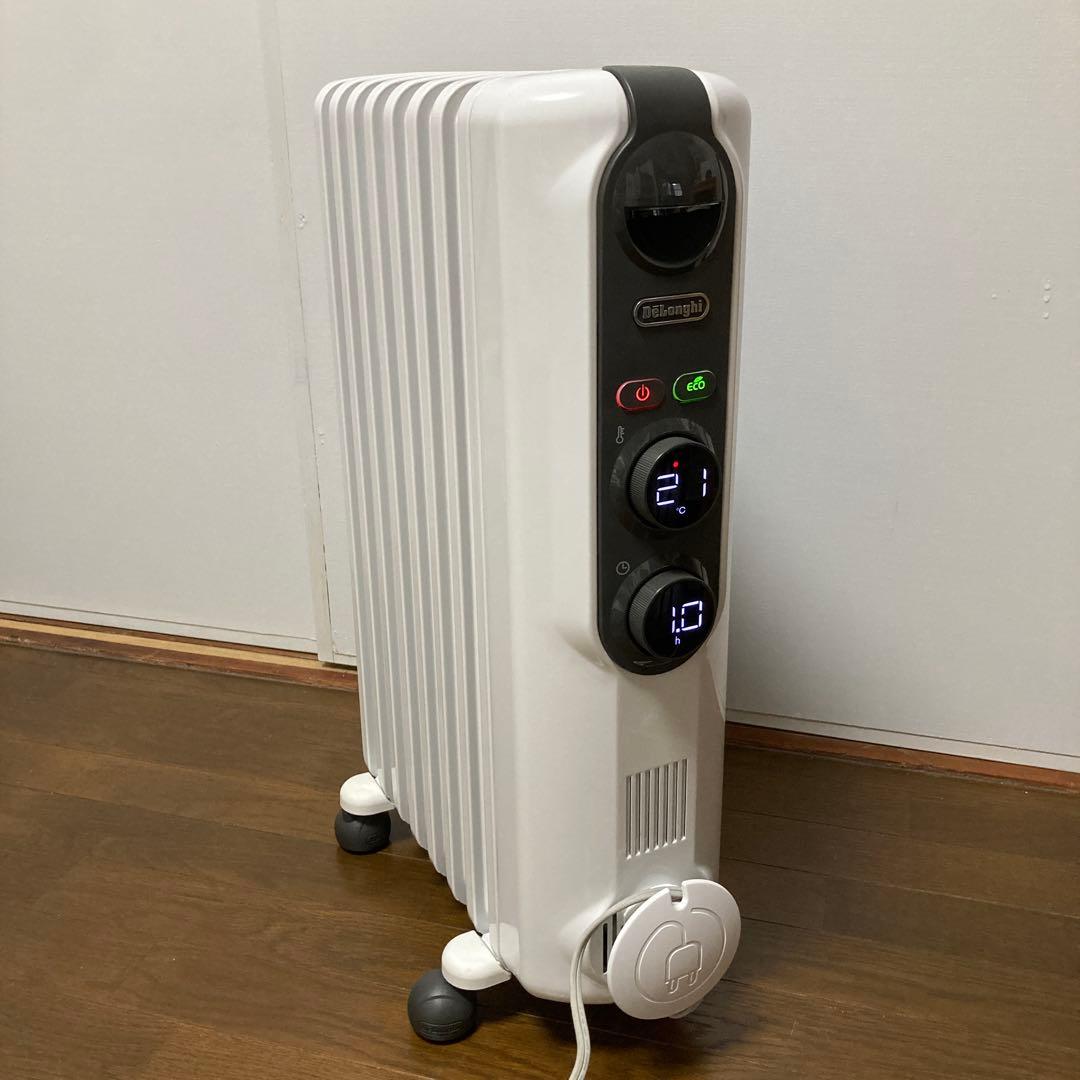 美品　デロンギアミカルド オイル ヒーター RHJ35M0812