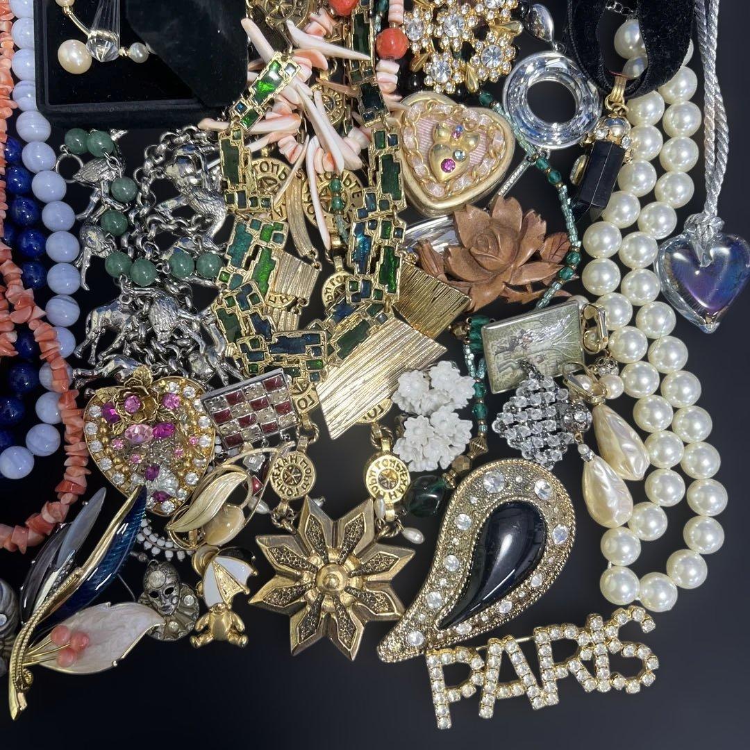 PB193 アクセサリーまとめ　整理品　遺品　約140点　天然石　珊瑚　べっ甲