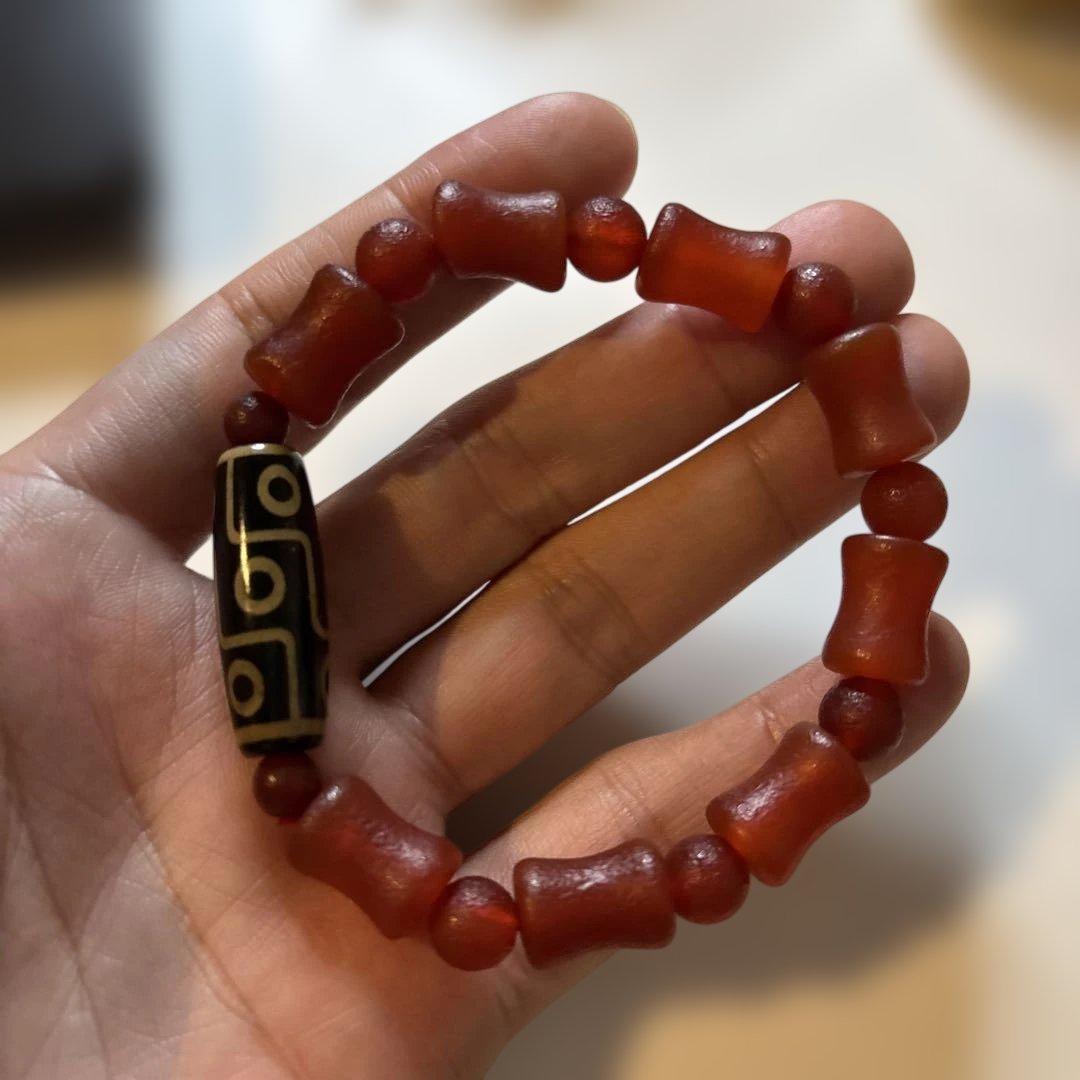 すごい！これもつけたらブワーってくる！九眼天珠と瑪瑙のブレス！