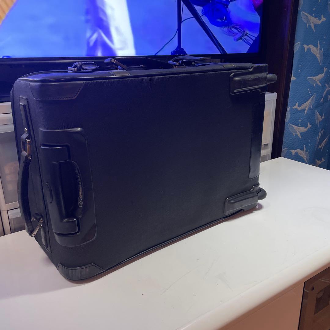 最終価格　TAKEO KIKUCHI 2wayブラックキャリーバッグ