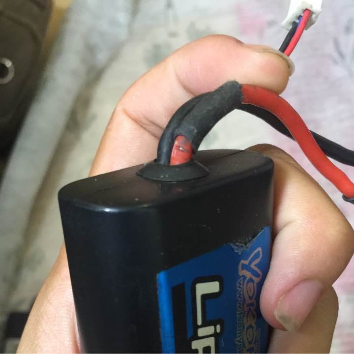 ヨコモラジコン リポバッテリー ジャンク品