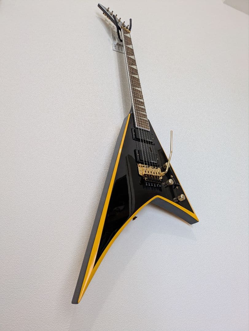美品　Jackson X Series Rhoads RRX24