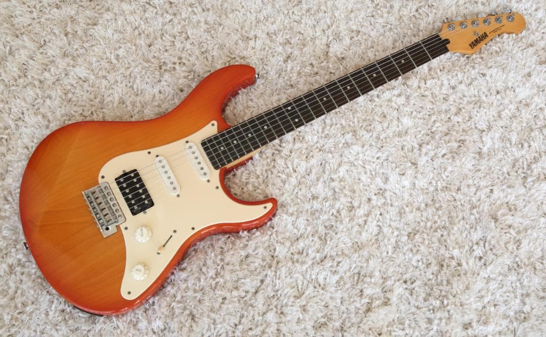 YAMAHA YGS112T Honey Sunburst 訳アリ　SSH