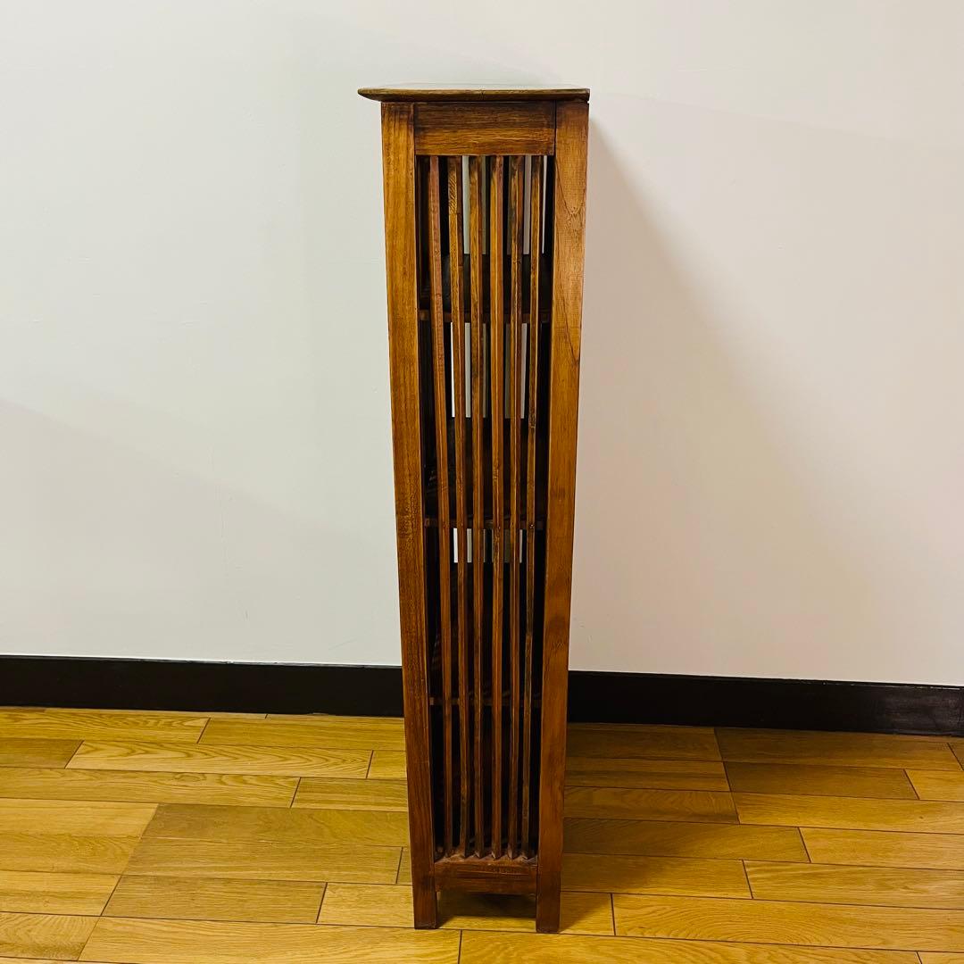 希少品　キャビネット 収納棚 アカンサスの彫刻 フランスアンティーク家具