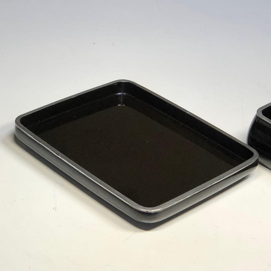 煙草入れ　木製漆器　金蒔絵　菊図　小物入れ