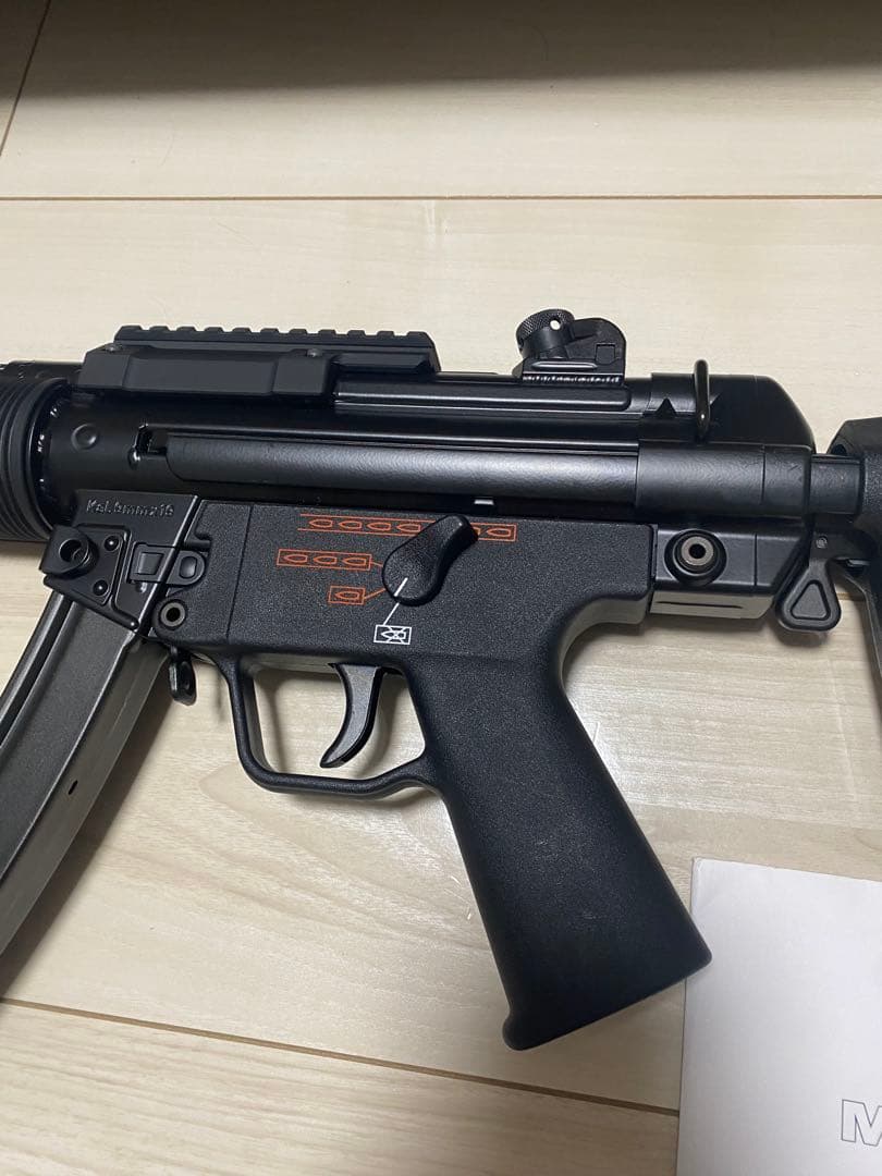 c*r様 ほぼ未使用　東京マルイ　次世代電動ガン　mp5 mp5sd6
