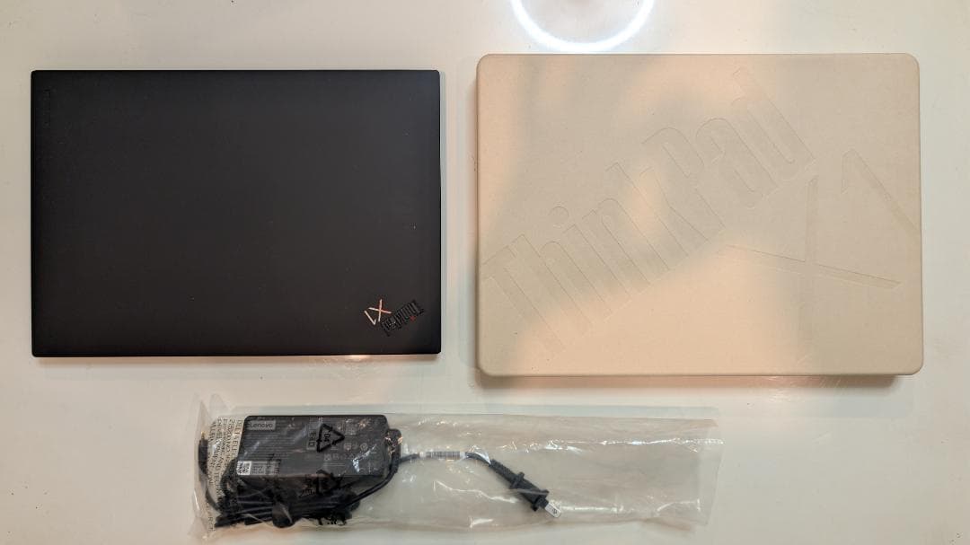 【米沢生産モデル】ThinkPad X1 Carbon Gen10　保証残あり