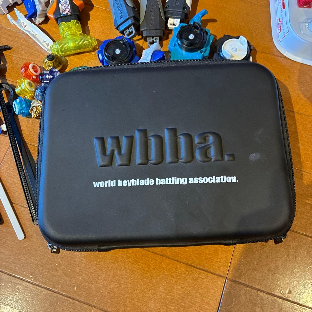 ベイブレード　セット（ケース・スタジアム付き）