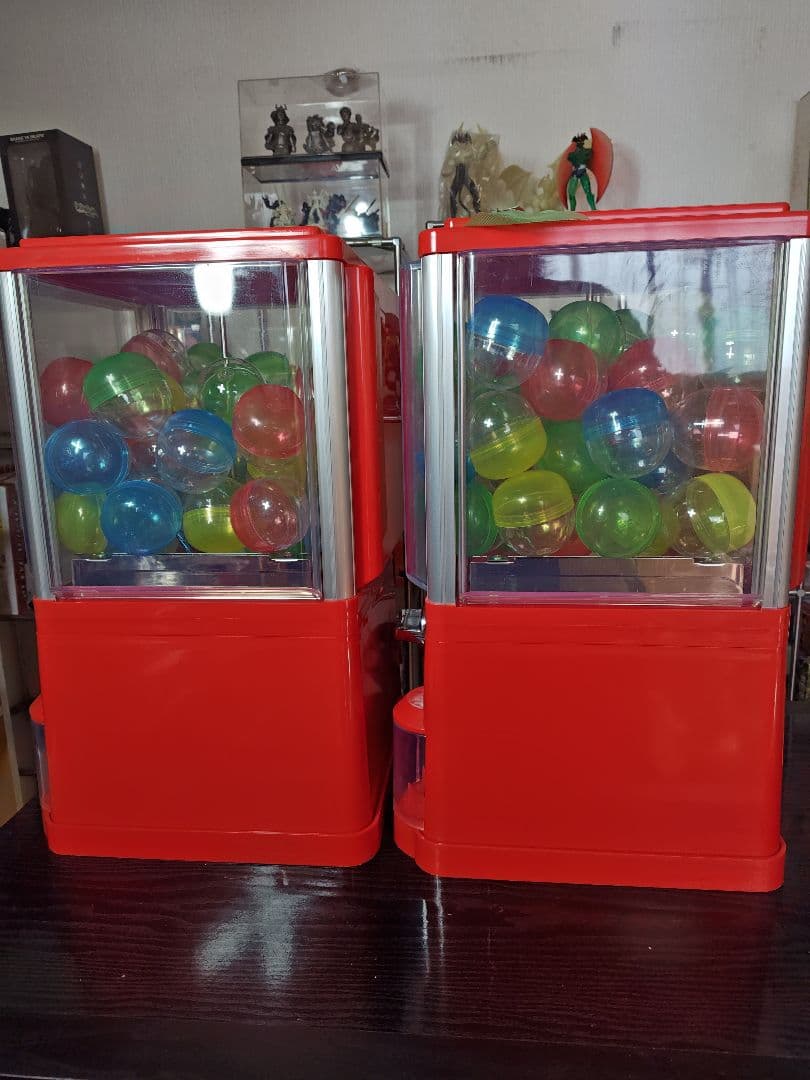 赤い ガチャガチャ本体 2台セット 他でも販売中