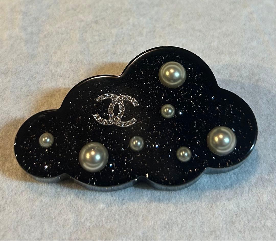 CHANELシャネル　ブローチ　雲　CCマーク パール