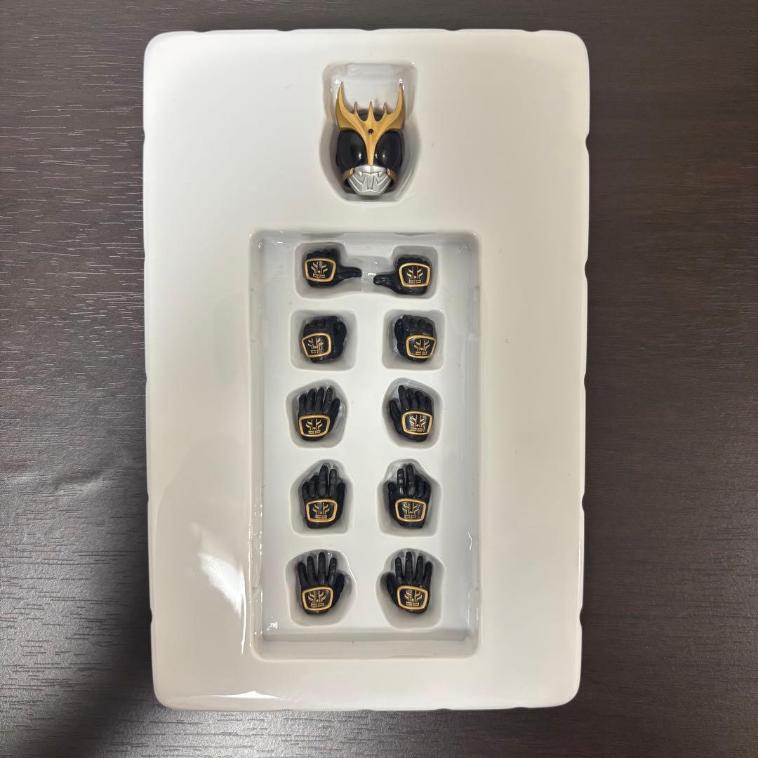 S.H.Figuarts 真骨彫製法 仮面ライダークウガ アルティメットフォーム