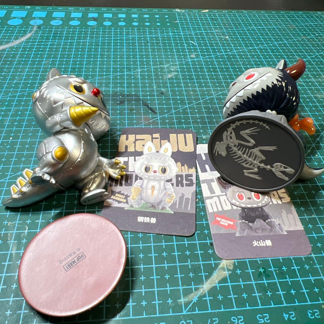 ポップマート　ラブブ　初期　ソフビ　ブラインドBOX版 2点