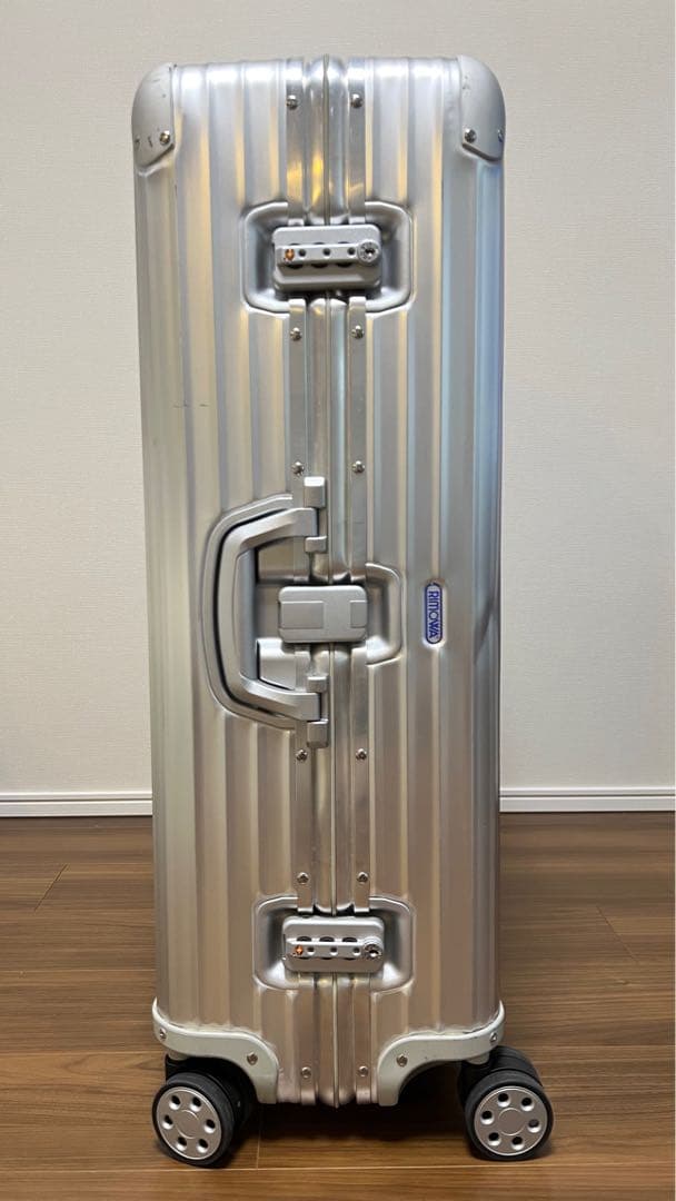 RIMOWA リモワ トパーズ 104L程度　四輪
