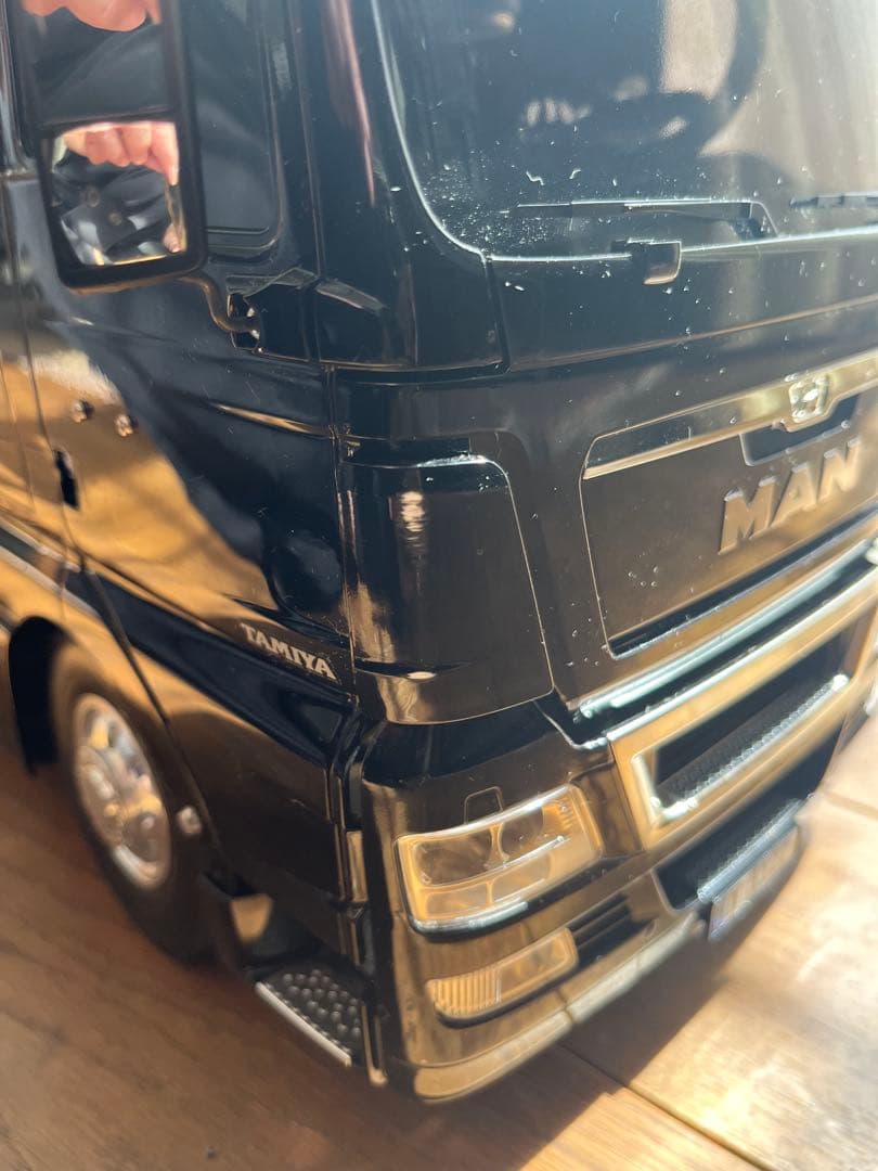 タミヤ1/14トレーラーヘッドMAN 6×4(フルオペレーション)