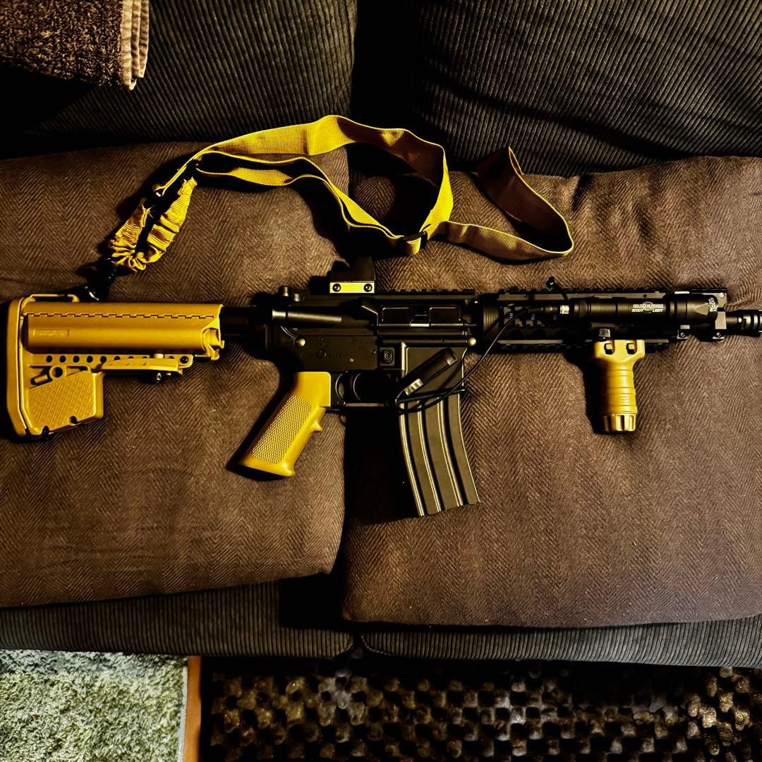 東京マルイ 次世代電動ガン M4 CQB-R/フラット・ダークアース