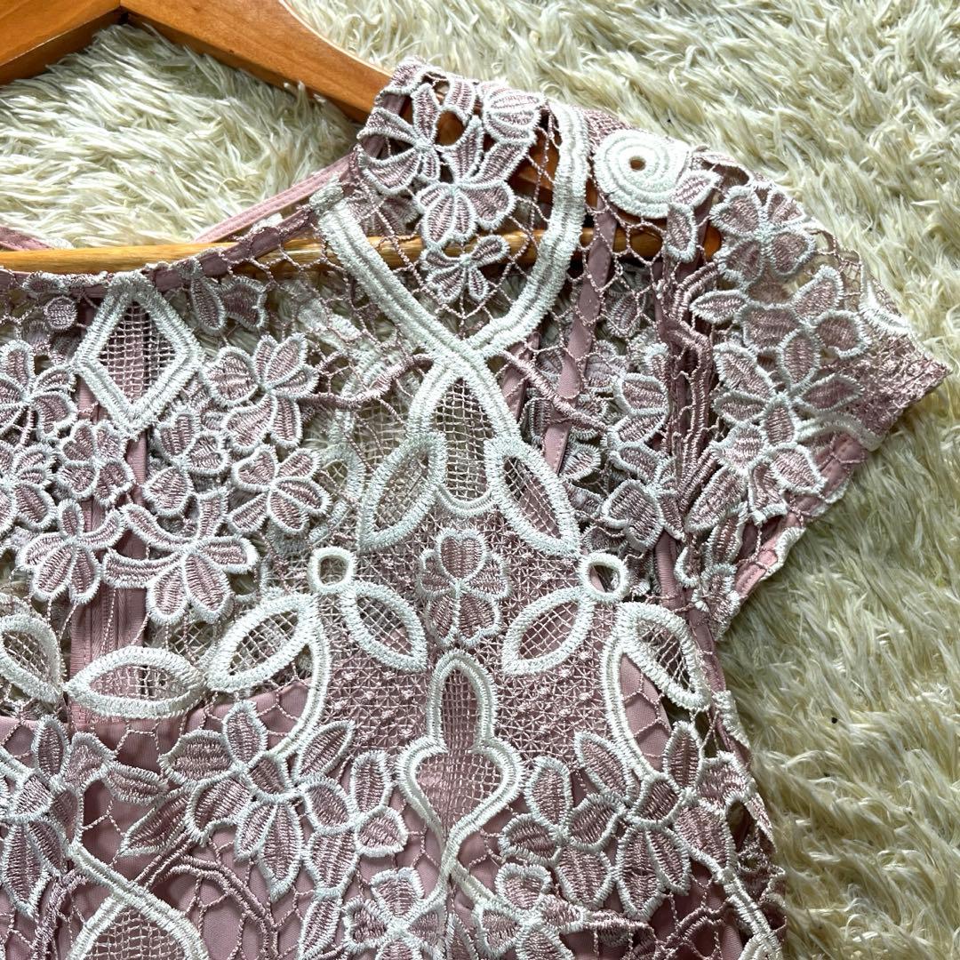 英国発　PHASE EIGHT 大きめ　清楚ピンク　刺繍ワンピース　美品　LL