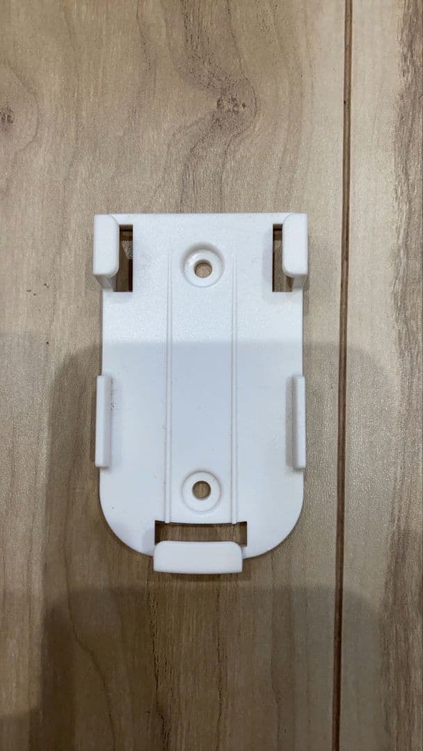 【山善】壁掛式 脱衣所温風ヒーター ホワイト DFX-RJ12