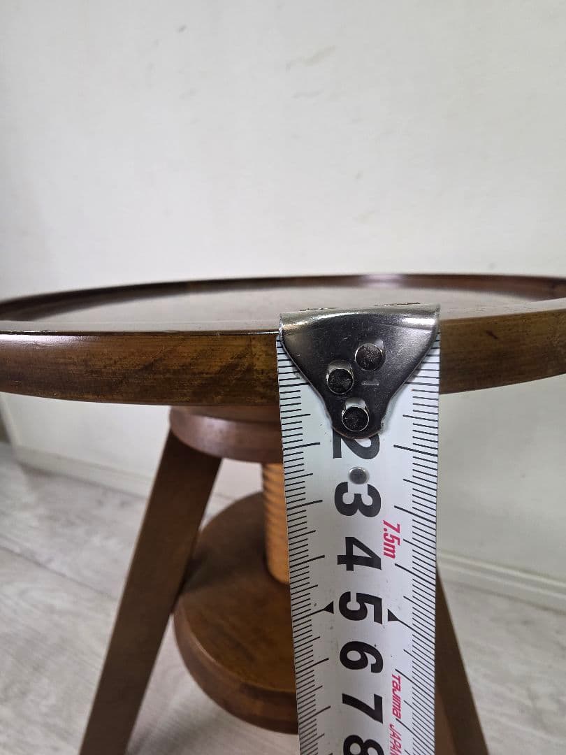 ルメスツール　ウォールナット材　高さ調整可能