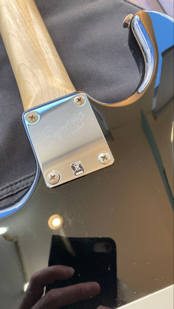 美品 SQUIER Affinity Stratocaster ラージヘッド