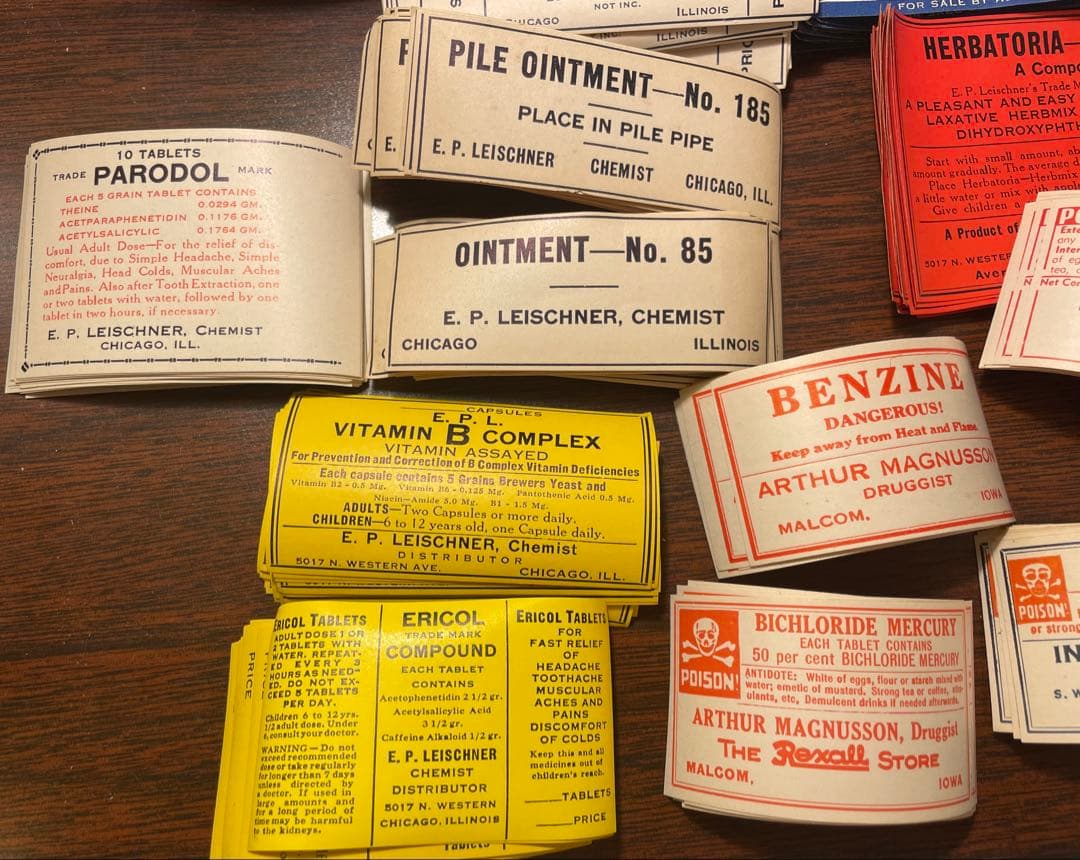 海外　ファーマシーラベル　54種各一枚計54枚　➕薬袋一枚　ヴィンテージ　ラベル