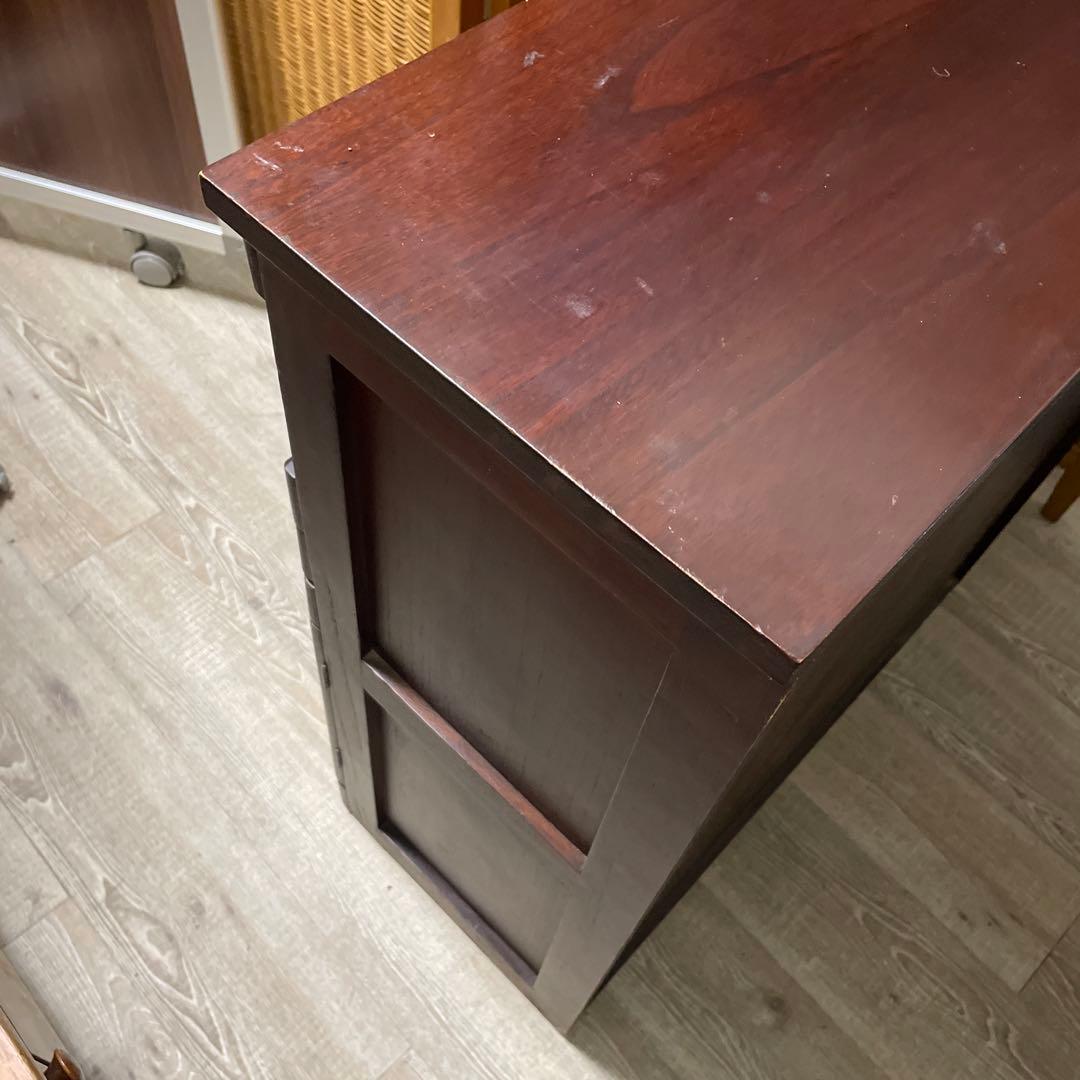 ダークブラウン木製キャビネット 12引き出し 開き棚２つ キャスター付き