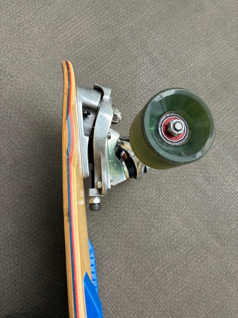 Three Weather サーフスケートボード