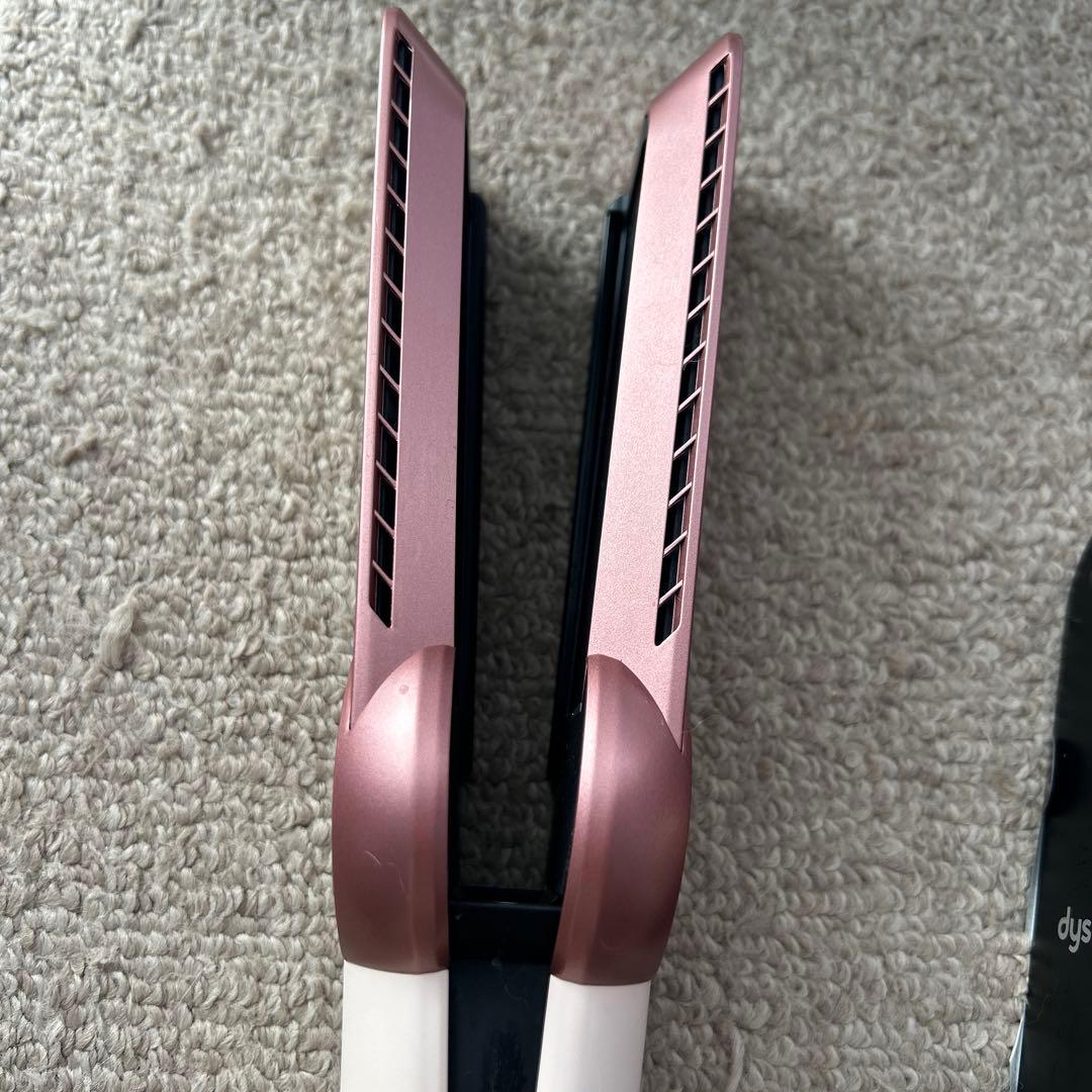 Dyson air straitヘアドライヤー