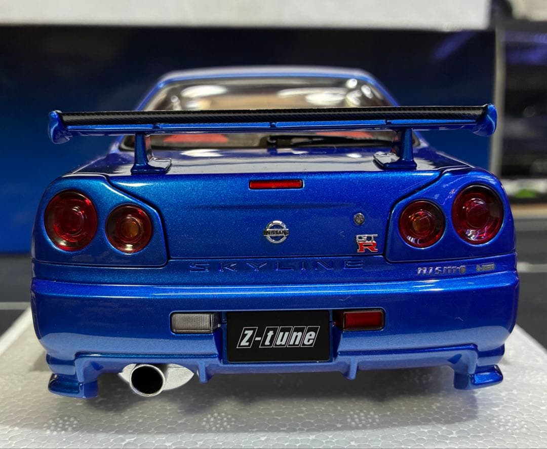 オートアート 1/18 日産GT-R R34 Z tune